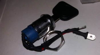 Used Ignition Key & Lock For A Mobility Scooter AC33-EB-3401